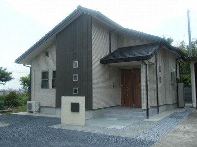 加須市で自然素材のシラス壁を使用した21坪平屋の家