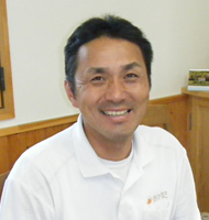 有限会社 岡田瓦店 岡田 雅一