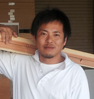 山根材木店 寺内 剛